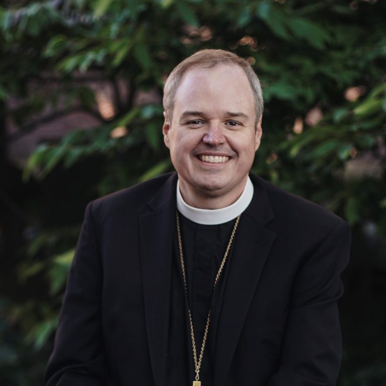 Resulta electo el Reverendísimo Sean Rowe y se convierte en el 28º obispo presidente de la Iglesia Episcopal